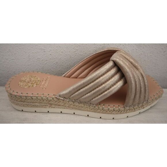 Vince Camuto WMN Sz 9W Beige/Egyptian Gold Channel-Quilted Melysa Leather Sandal - Picture 7 of 14